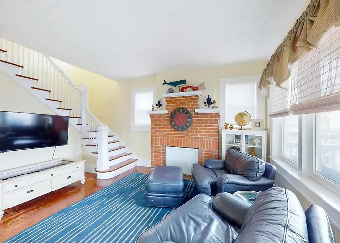Upper 12 Street Oceanblock