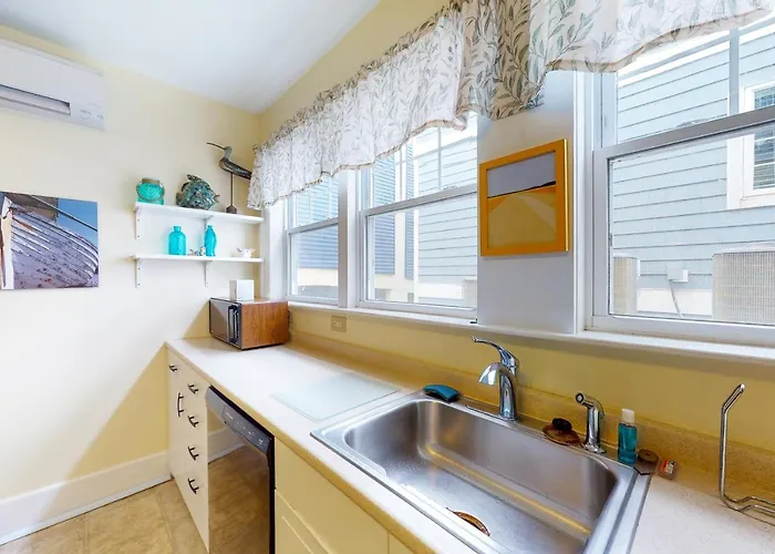 Apartment Upper 12 Street Oceanblock Ocean City