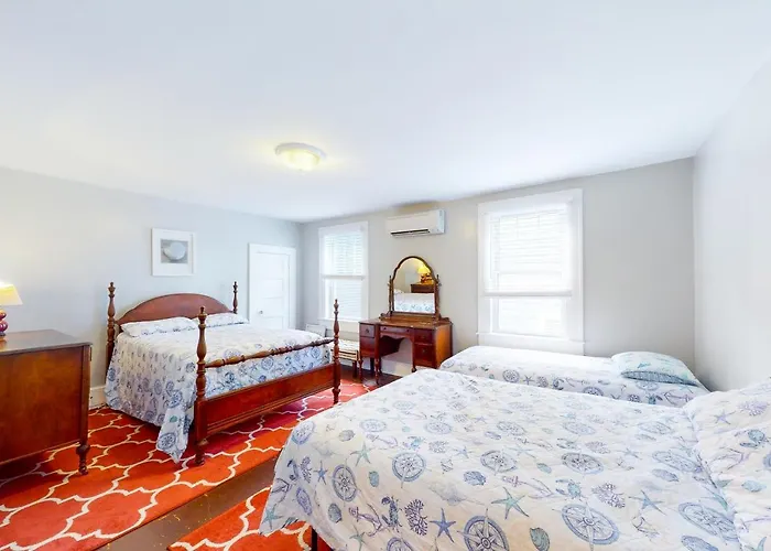 Upper 12 Street Oceanblock Apartment