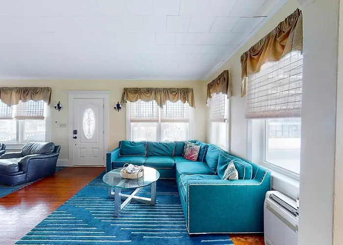 Apartment Upper 12 Street Oceanblock Ocean City