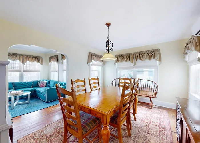 Upper 12 Street Oceanblock Apartment