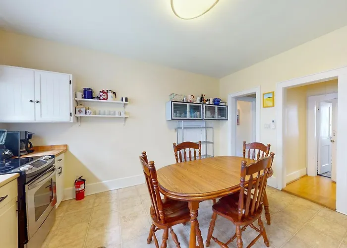 Apartment Upper 12 Street Oceanblock Ocean City